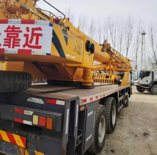 25-ton Used Mobile Crane suppliers